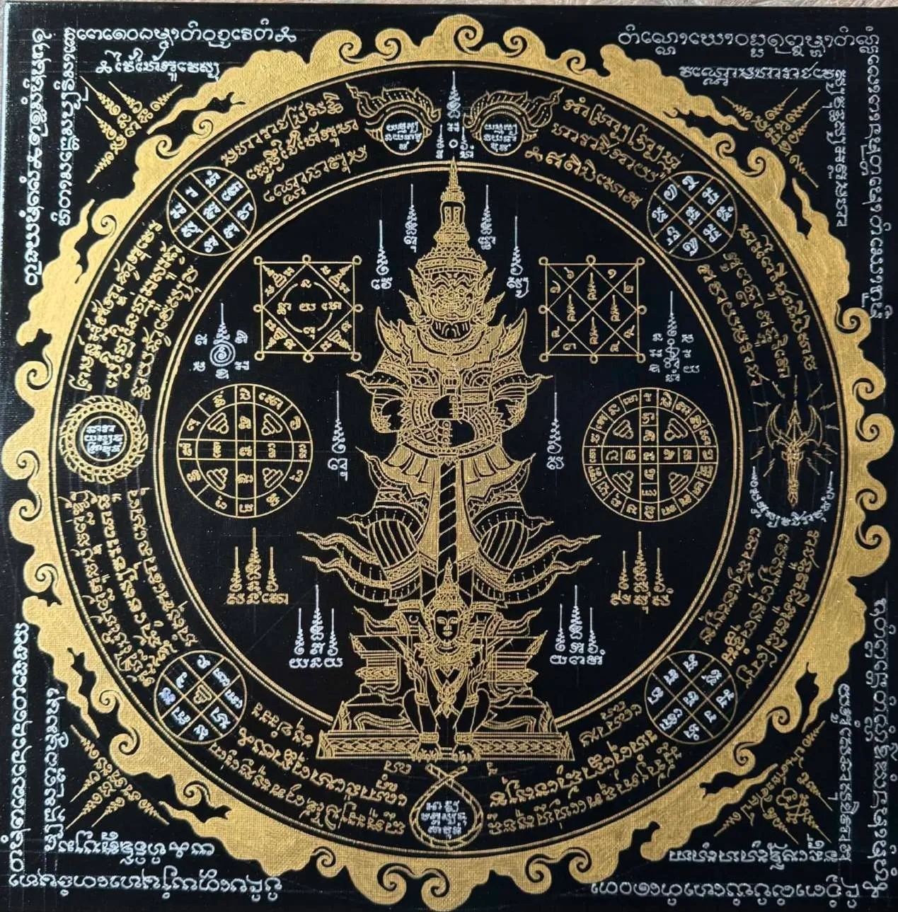 ท้าวเวสฯ(ยักษ์)40*40ซม. ยันต์เขียนมือ ยันต์ธงศิลป์